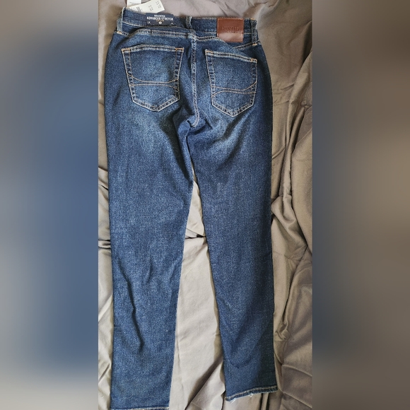 NWT Hollister Men's Denim Slim Taper Jeans -‎ Blue - Picture 4 of 5
